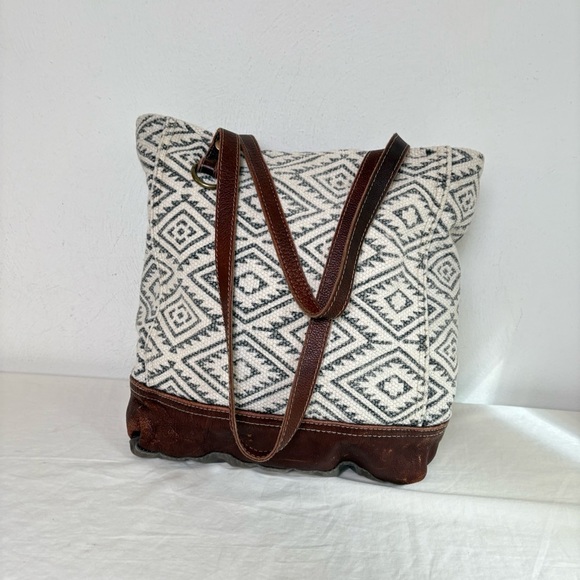MYRA BAG Solemn Aztec Diamond Tote Bag Canvas Leather Double Strap Boho Neutral - Picture 3 of 17